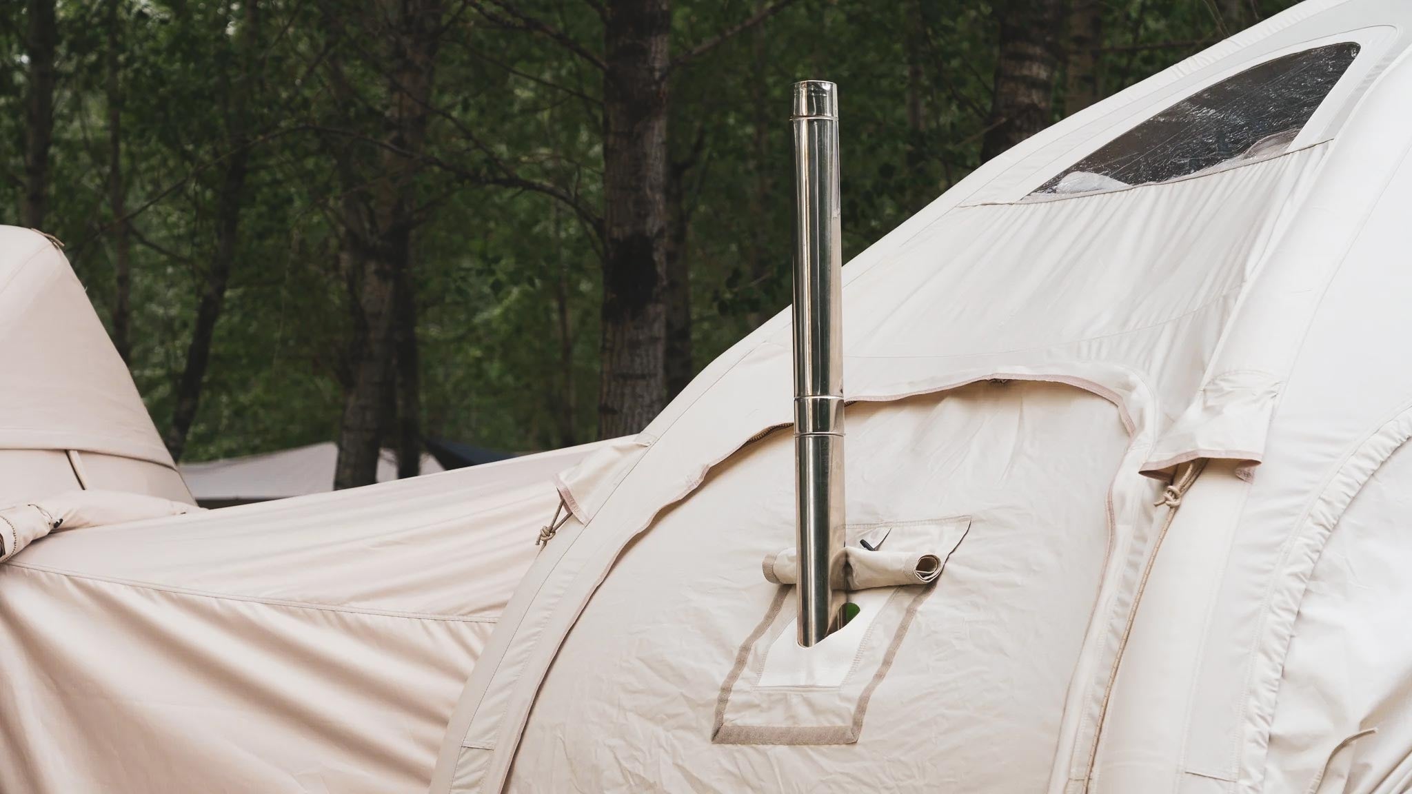 Tente gonflable Coody Air 19. 6-Dôme Aurora